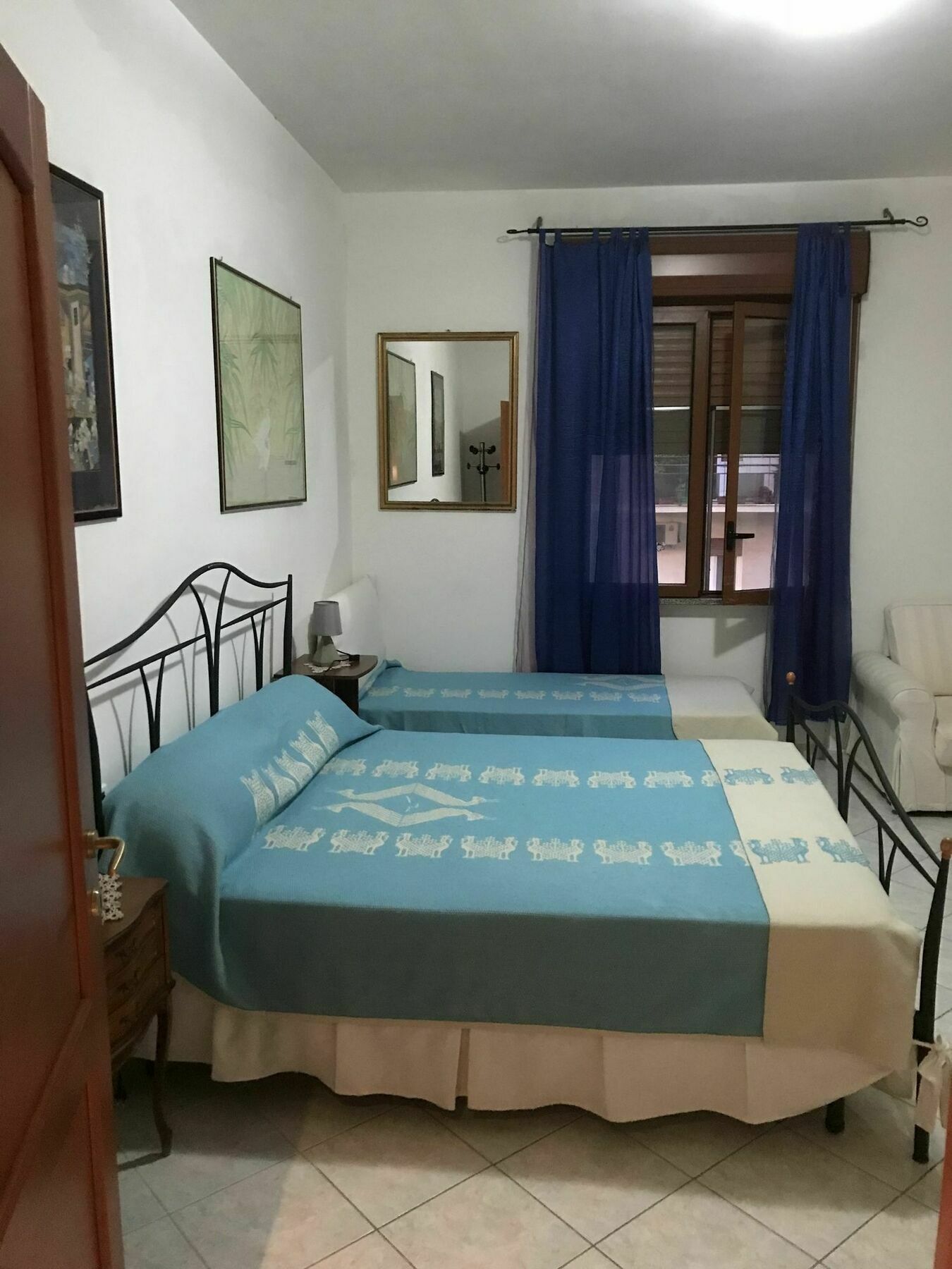 Camere Centro קליארי מראה חיצוני תמונה